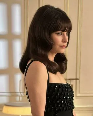 Zooey Deschanel OnlyFans Leaked Free Thumbnail Picture - #FMTeGJAG2B