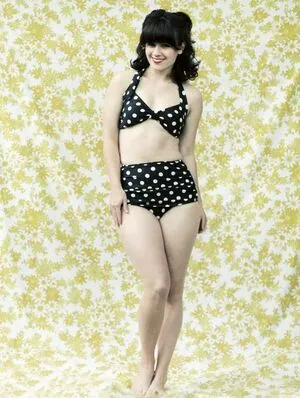 Zooey Deschanel OnlyFans Leaked Free Thumbnail Picture - #HL3YTecjQK
