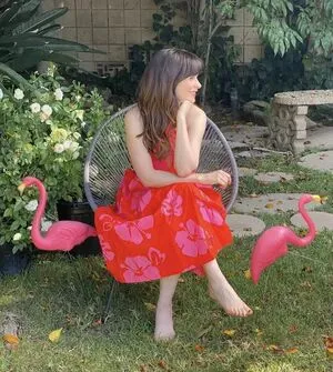 Zooey Deschanel OnlyFans Leaked Free Thumbnail Picture - #LhzeOwwAPW