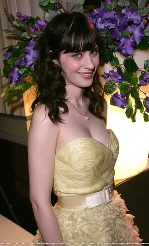 Zooey Deschanel OnlyFans Leaked Free Thumbnail Picture - #Z4rrKrK1Pb