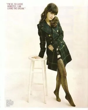 Zooey Deschanel OnlyFans Leaked Free Thumbnail Picture - #dMnHmhv5TA