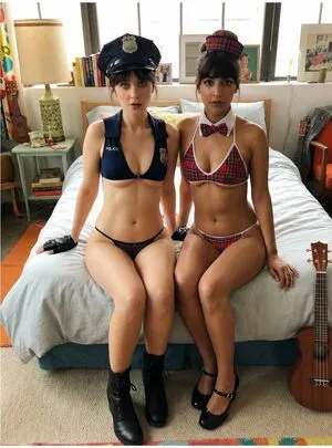 Zooey Deschanel OnlyFans Leaked Free Thumbnail Picture - #n5aokIi4jL