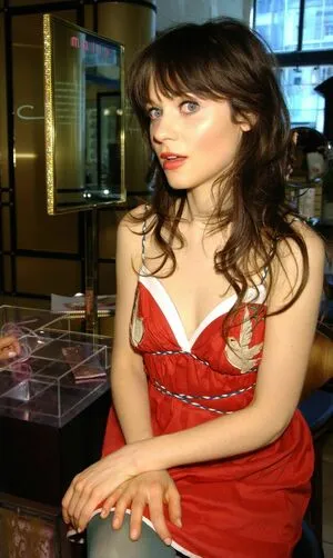 Zooeymoore OnlyFans Leaked Free Thumbnail Picture - #RpGz588xh2
