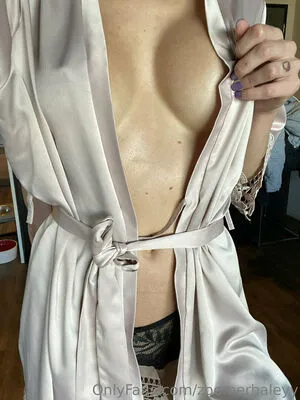 Zoomerhaleyy OnlyFans Leaked Free Thumbnail Picture - #k3K3WQMavt