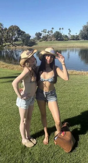 Zoya Husnnen OnlyFans Leaked Free Thumbnail Picture - #Q4WMeZ1h7u