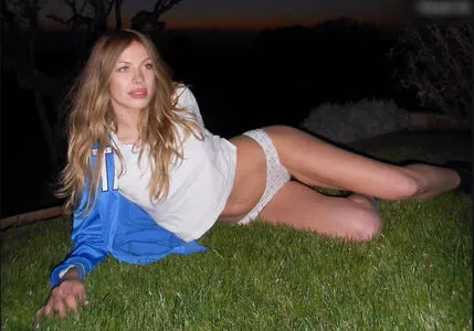 Zs Zs Inci Brkle OnlyFans Leaked Free Thumbnail Picture - #niw0wjsTa1