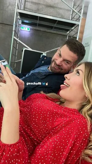 Zs Zs Inci Brkle OnlyFans Leaked Free Thumbnail Picture - #pYQlg2G4JV