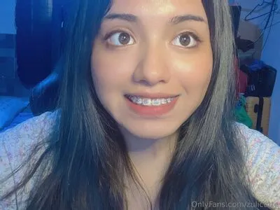 Zulicutte OnlyFans Leaked Free Thumbnail Picture - #8ZMXuBH4Zt