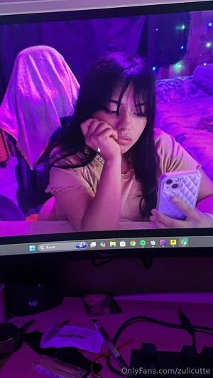 Zulicutte OnlyFans Leaked Free Thumbnail Picture - #zKDv6Uo331