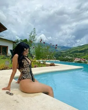 Zullyy Cs OnlyFans Leaked Free Thumbnail Picture - #JdVfpIAibx