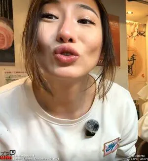 Zumi OnlyFans Leaked Free Thumbnail Picture - #5xMG1bommd