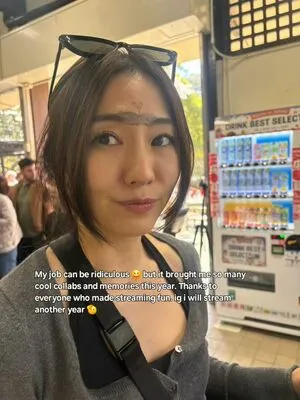 Zumi OnlyFans Leaked Free Thumbnail Picture - #q1vD6wg5Xg