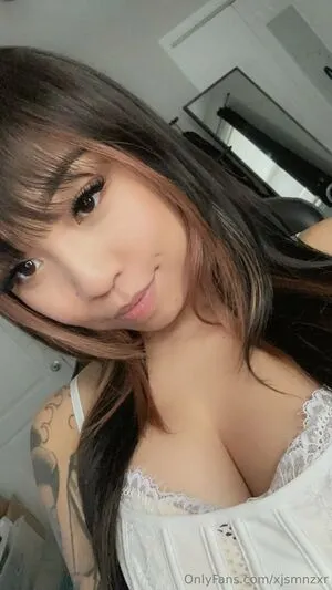 Zumikamii OnlyFans Leaked Free Thumbnail Picture - #J1ROJO00Y2