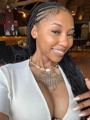 Zuri OnlyFans Leaked Free Thumbnail Picture - #WsutKY41Kp