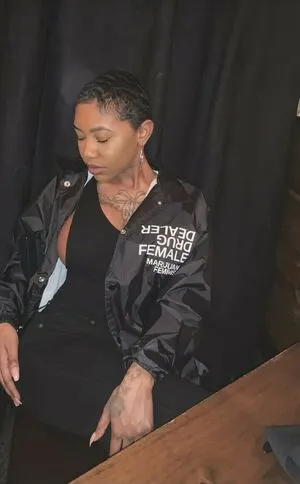 Zuri OnlyFans Leaked Free Thumbnail Picture - #iKNFY0H1NG