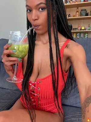 Zurihill OnlyFans Leaked Free Thumbnail Picture - #G8M7aco2Tn
