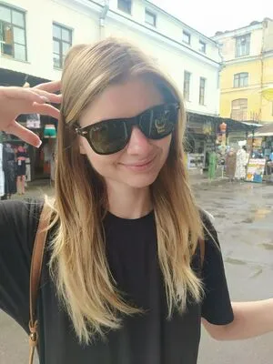 Zvezdo4kina OnlyFans Leaked Free Thumbnail Picture - #3kYWXqbXkA