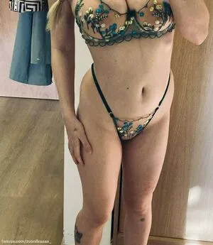 Zvonilkaaaa OnlyFans Leaked Free Thumbnail Picture - #LAeLzNXf0x