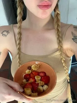 Zzzoey OnlyFans Leaked Free Thumbnail Picture - #5e2vtgVAl0